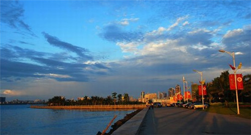 一丝光亮的成语（一丝光线的句子）